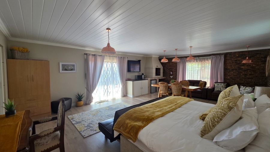 7 Bedroom Property for Sale in Vredenburg Western Cape